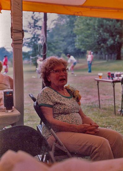 1982 Greer, Bea's 75th-3